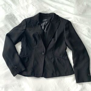 Joneswear Essentials Black Blazer